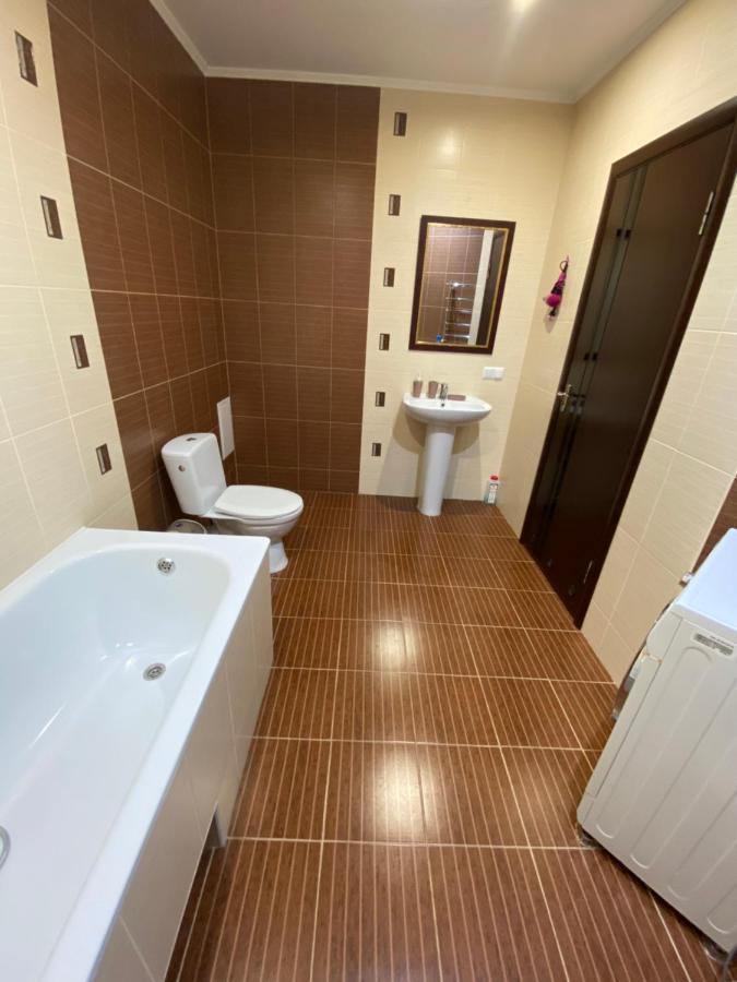 Podillia Modern Apartment Vinnytsia Bagian luar foto
